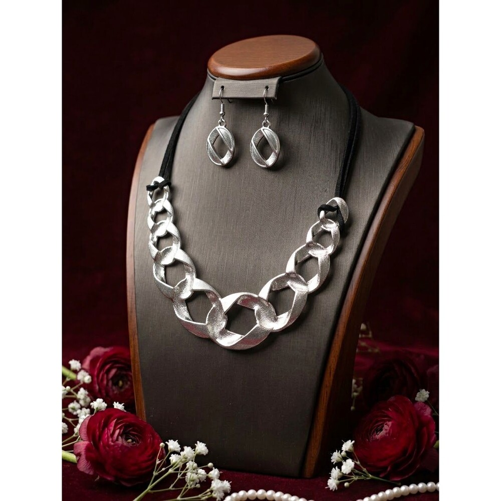 Silver Tone Chunky Chain Link Necklace with Matching Dangle Earrings Set